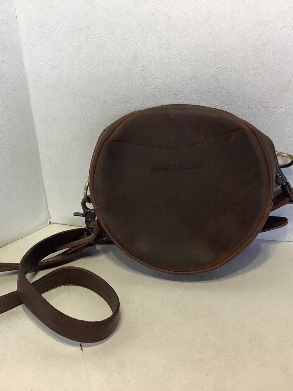 Portland Leather Goods Circle Crossbody Bag Purse Brown 7" - Picture 1 of 10